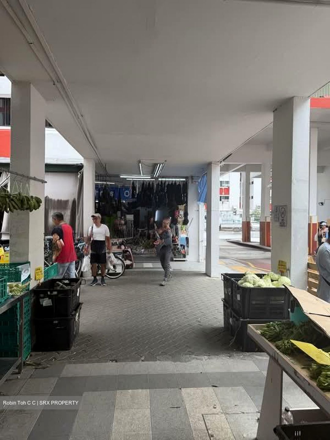 Hougang Avenue 1 (D19), Shop House #589163211